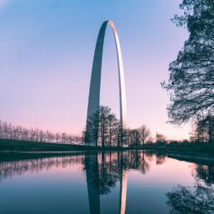 St. Louis Arch against a blue and pink sunset